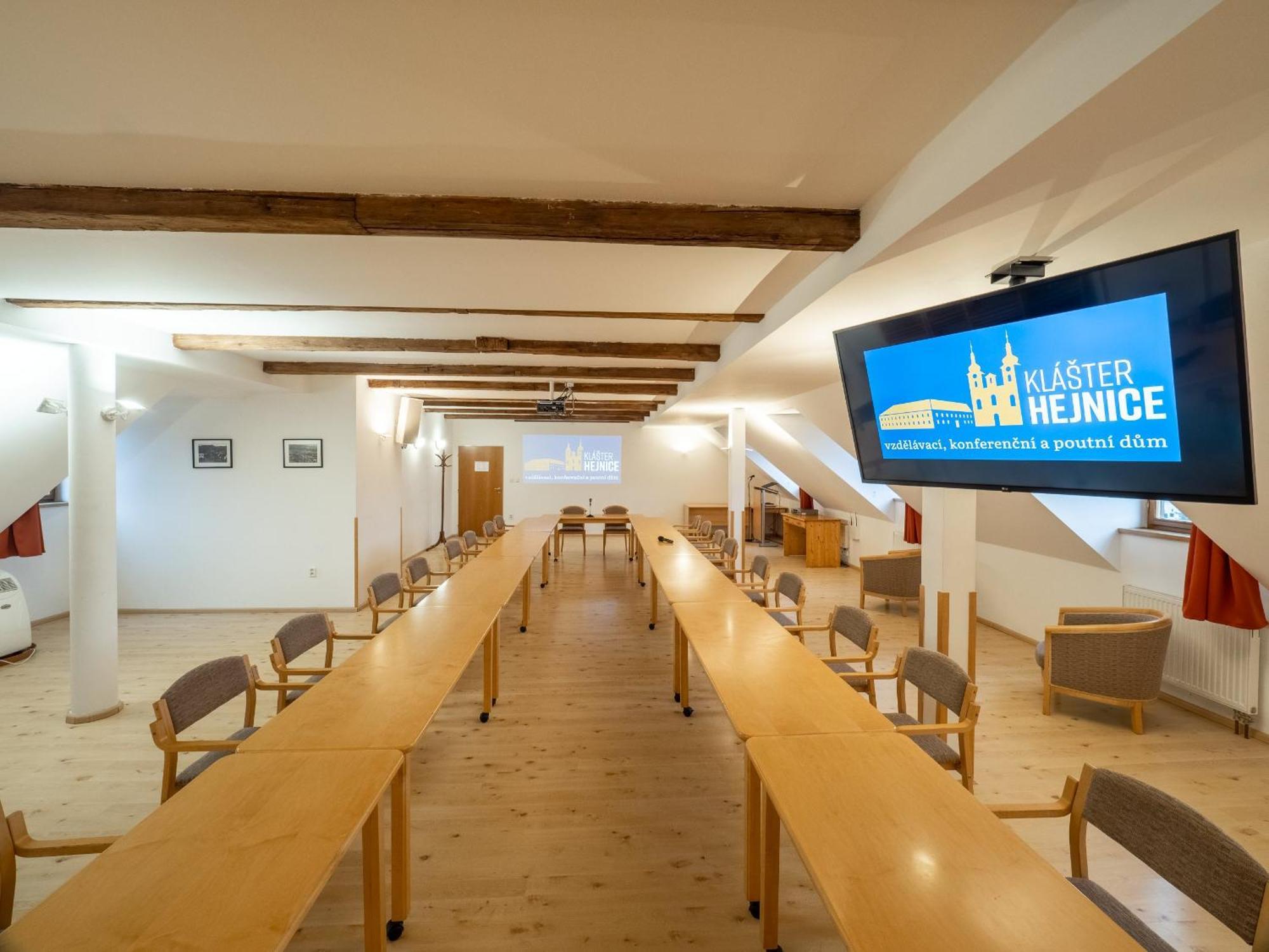 Klaster Hejnice - Vzdelavaci, Konferencni A Poutni Dum Экстерьер фото
